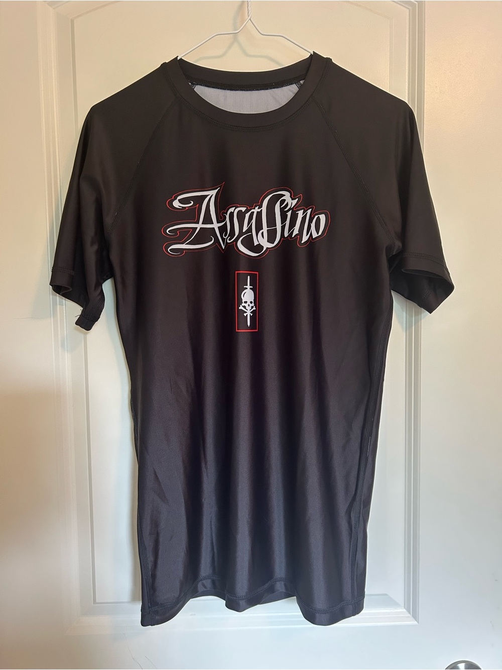 Men's Black Short-sleeve Assasin rash guard for Ju Jitsu